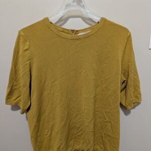 Philosophy Mustard Short Sleeve Blouse